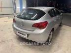 Opel Astra - fotka číslo 1