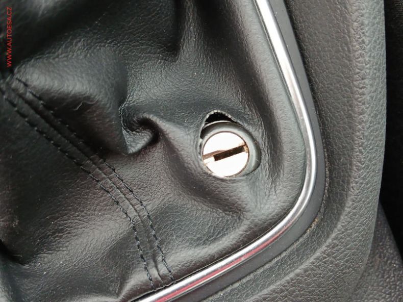 Volkswagen Golf - hlavní fotka