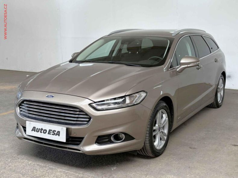 Ford Mondeo - hlavní fotka