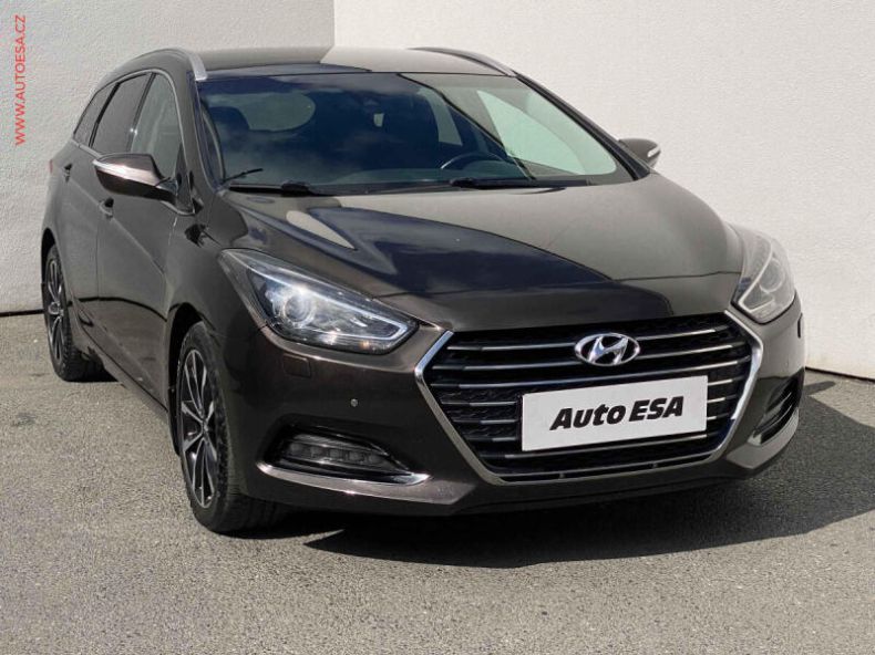 Hyundai i40 - hlavní foto