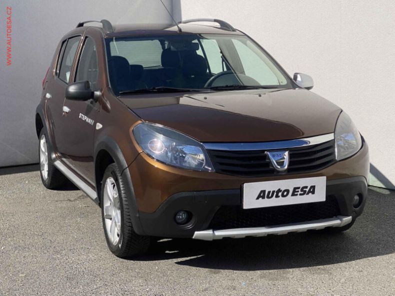 Dacia Sandero - hlavní foto