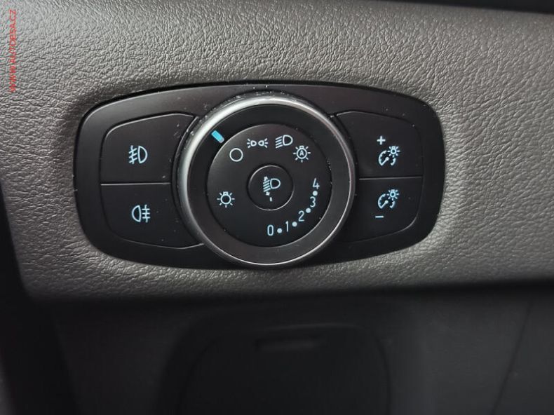 Ford Transit - hlavní fotka