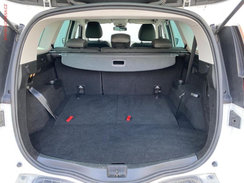 Renault Grand Scenic - hlavní fotka