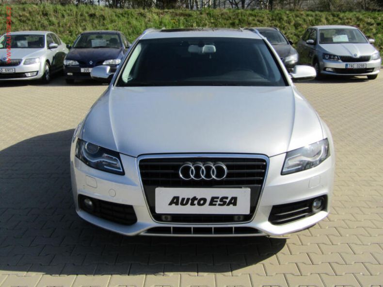 Audi A4 - hlavní fotka