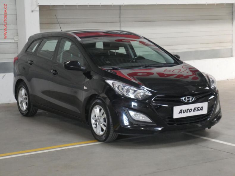 Hyundai i30 - hlavní fotka inzerátu