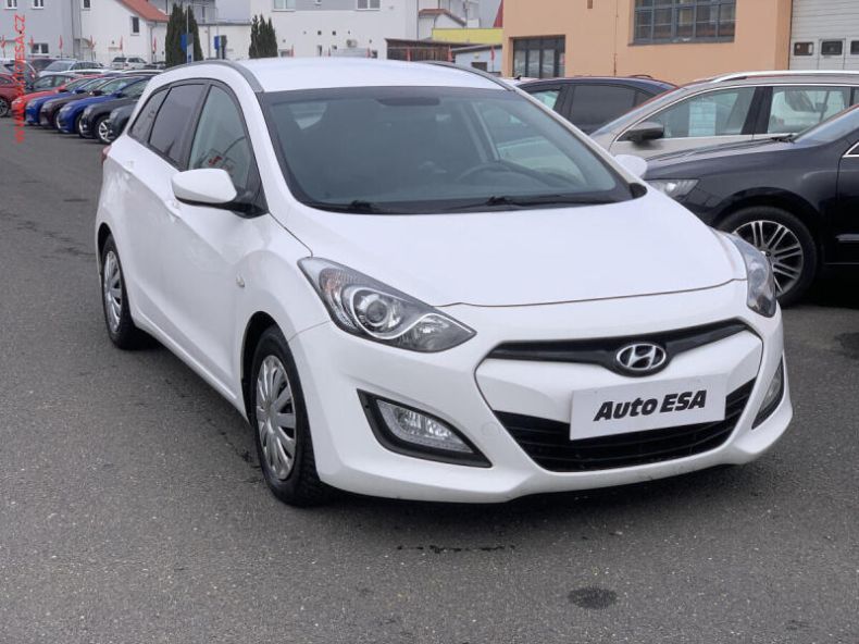 Hyundai i30 - hlavní fotka inzerátu