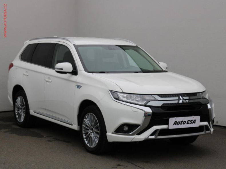 Mitsubishi Outlander - hlavní fotka inzerátu