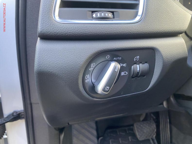 Audi Q3 - hlavní fotka