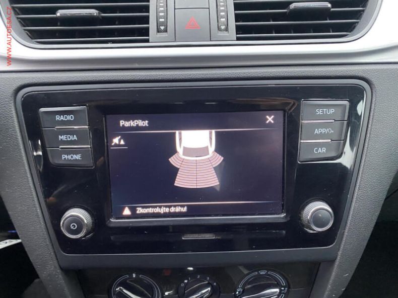 Škoda Rapid - hlavní fotka