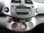 Toyota RAV 4 - fotka číslo 12