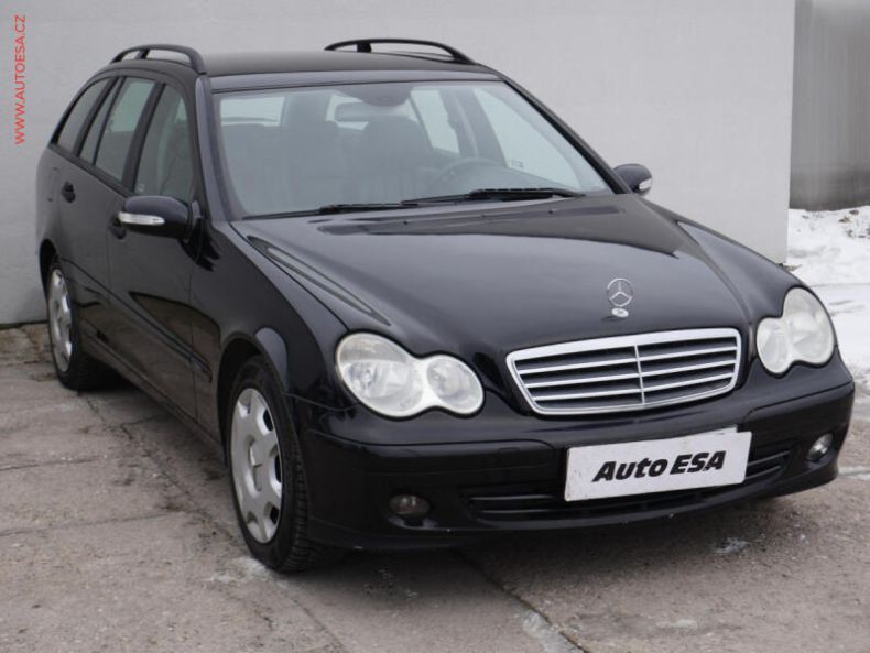 Mercedes Třída C - hlavní foto
