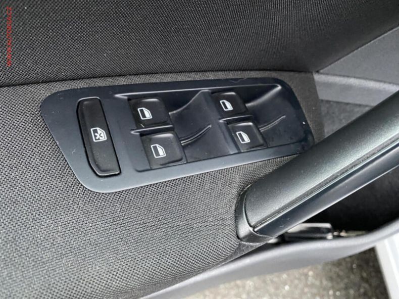 Volkswagen Golf - hlavní fotka