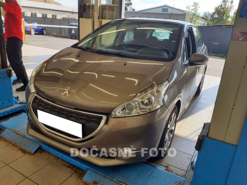 Peugeot 208 - hlavní fotka inzerátu