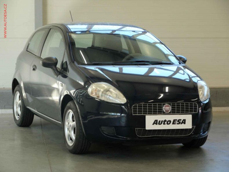 Fiat Punto - hlavní foto