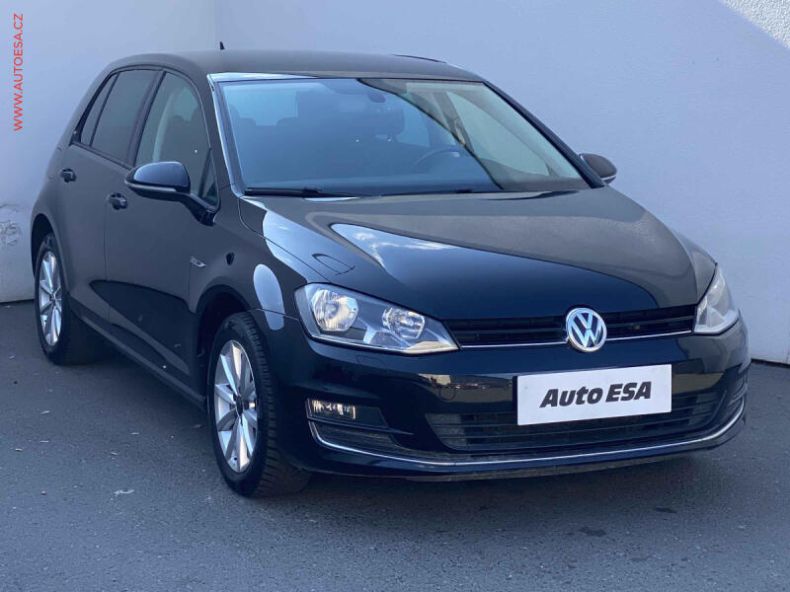Volkswagen Golf - hlavní foto