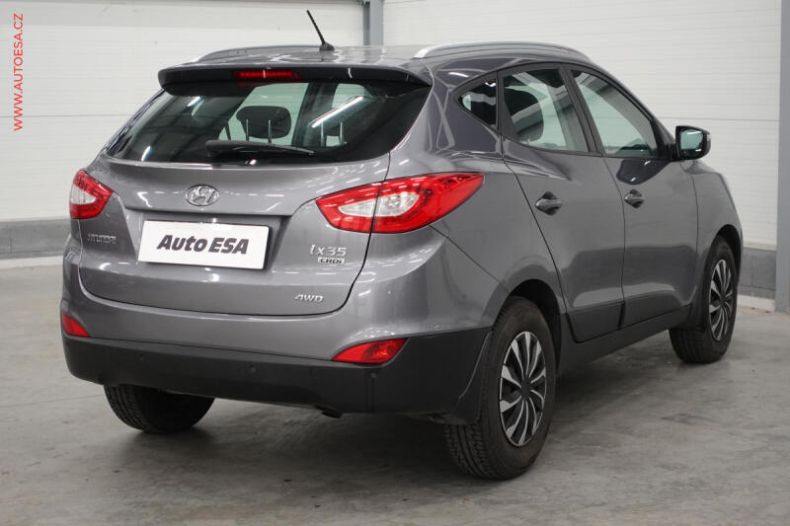 Hyundai ix35 - hlavní fotka