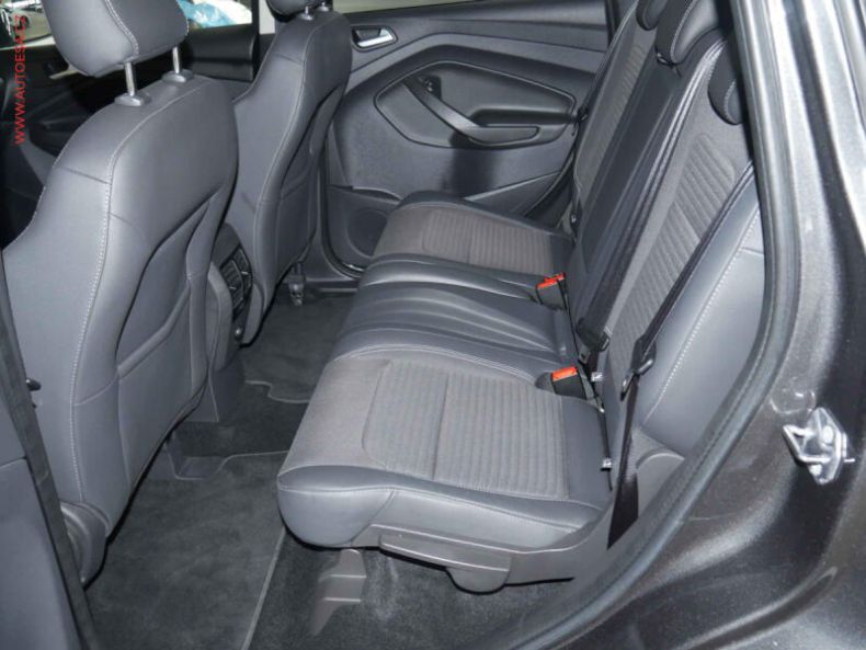 Ford Kuga - hlavní fotka