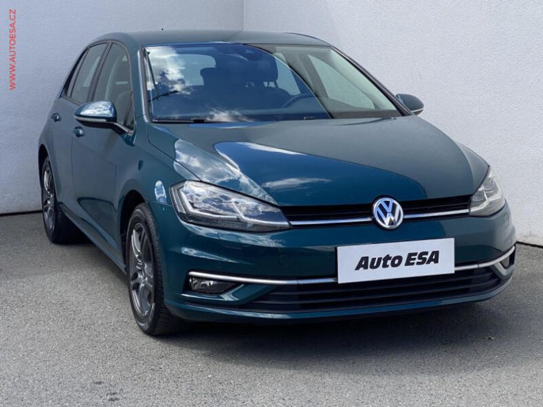 Volkswagen Golf - hlavní foto