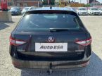 Škoda Superb - fotka číslo 4