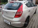 Hyundai i30 - fotka číslo 1