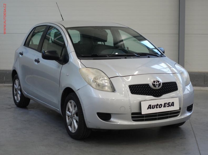 Toyota Yaris - hlavní fotka inzerátu