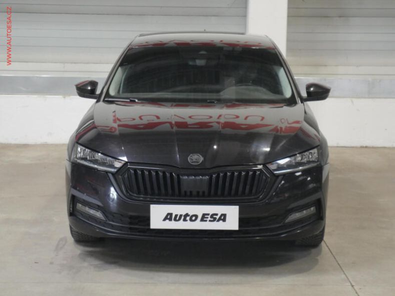 Škoda Octavia - hlavní fotka