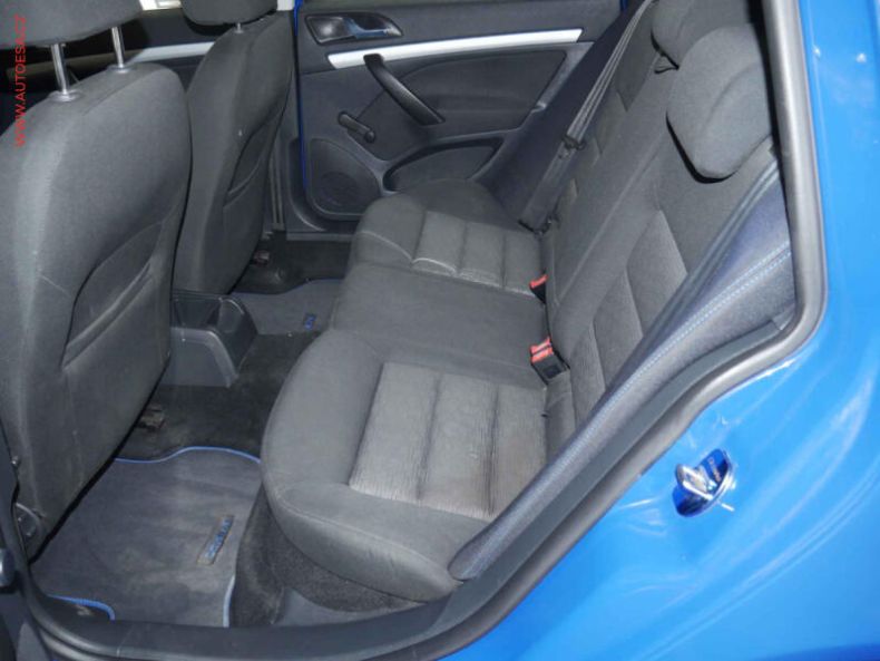 Škoda Octavia - hlavní fotka