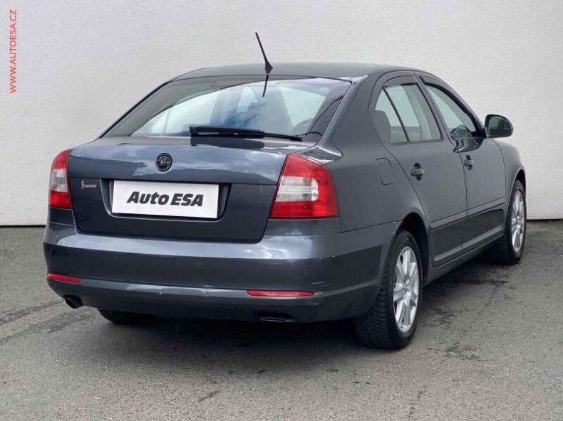 Škoda Octavia - hlavní fotka