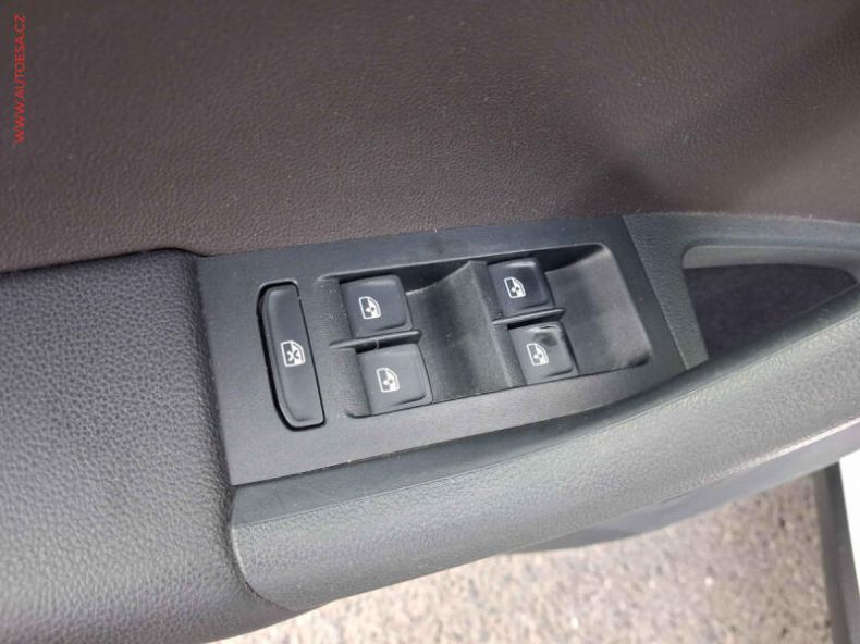 Škoda Octavia - hlavní fotka