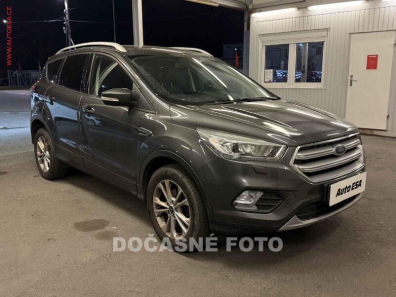 Ford Kuga - hlavní foto