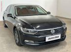 Volkswagen Passat - fotka číslo 0
