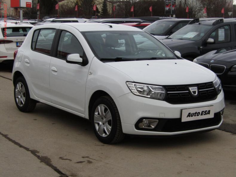Dacia Sandero - hlavní foto