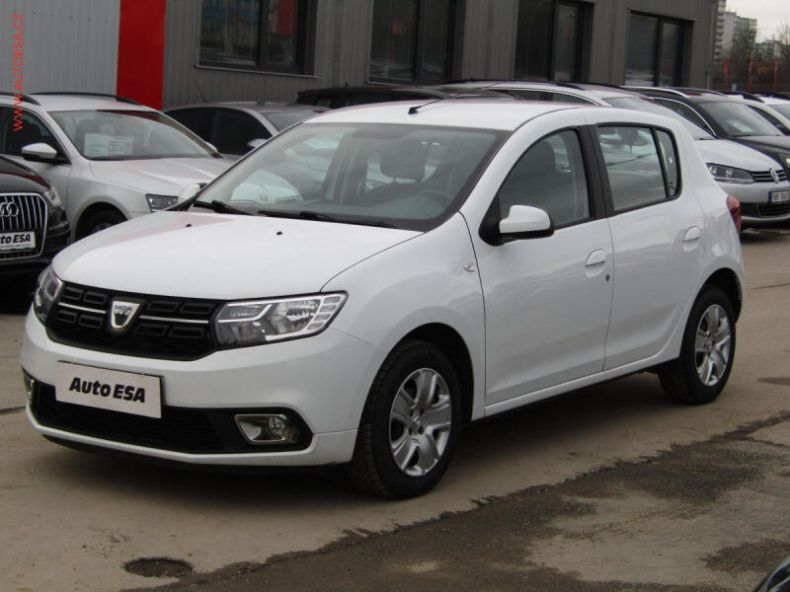 Dacia Sandero - hlavní fotka