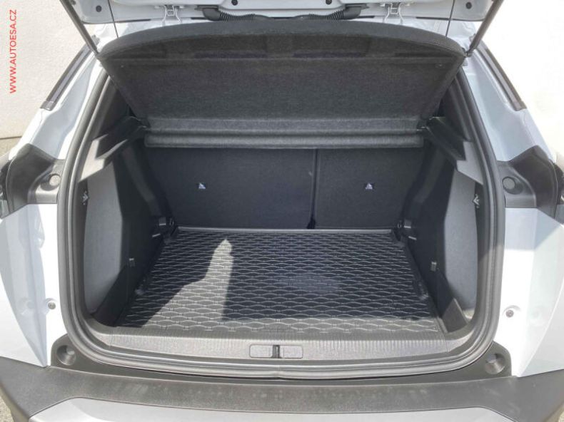 Peugeot 2008 - hlavní fotka