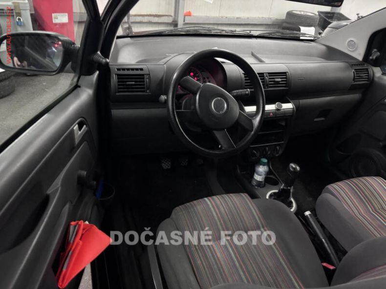 Volkswagen Fox - hlavní fotka