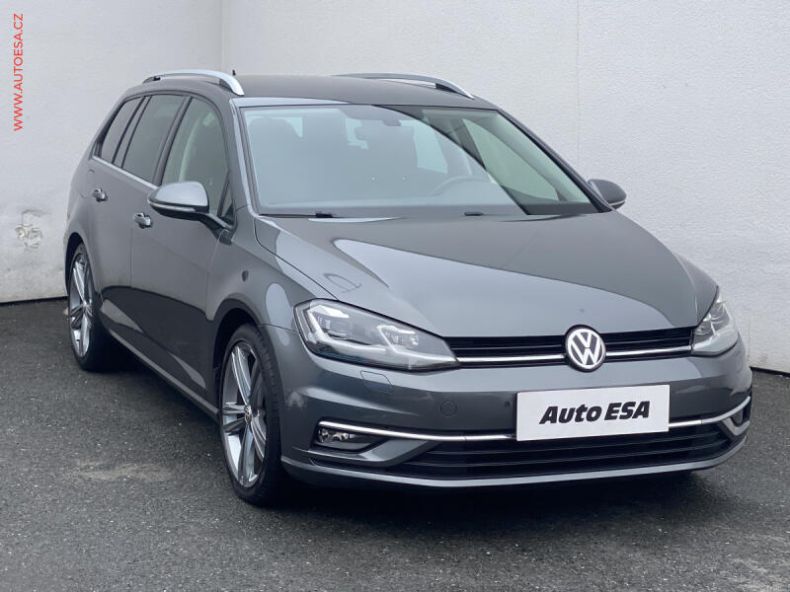 Volkswagen Golf - hlavní foto