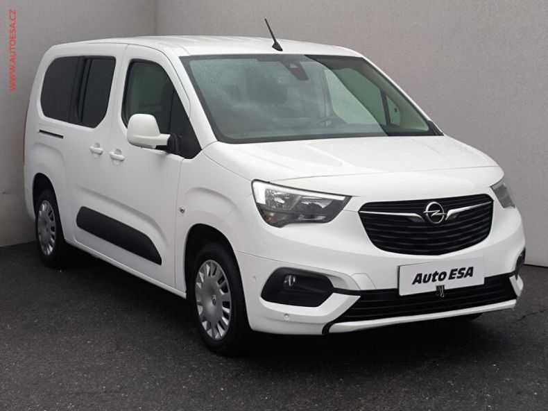 Opel Combo - hlavní foto