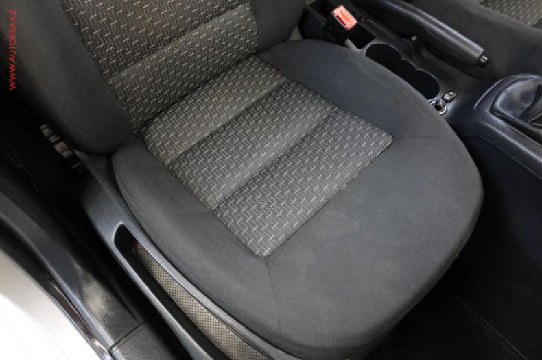 Škoda Octavia - hlavní fotka