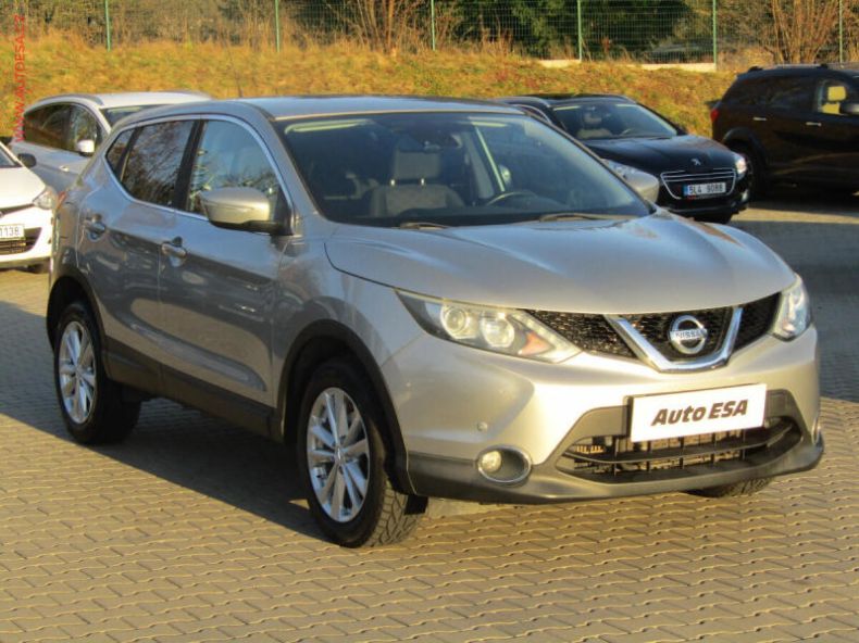 Nissan Qashqai - hlavní fotka inzerátu