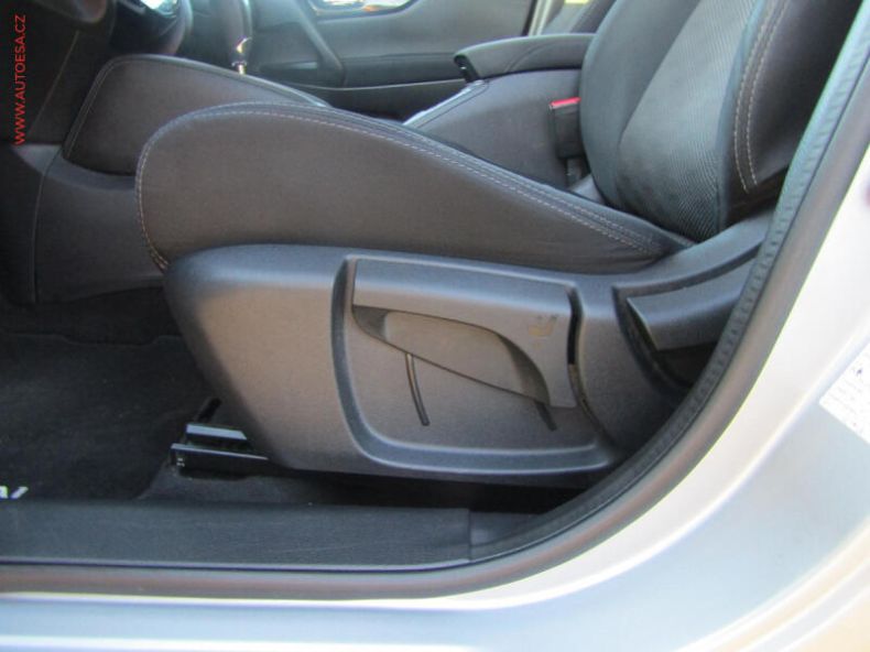 Nissan Qashqai - hlavní fotka