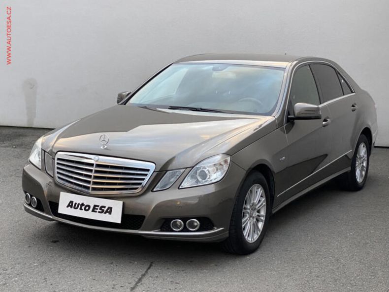 Mercedes Třída E - hlavní fotka