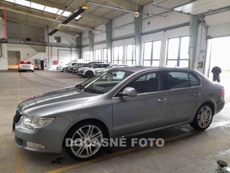 Škoda Superb - hlavní fotka inzerátu
