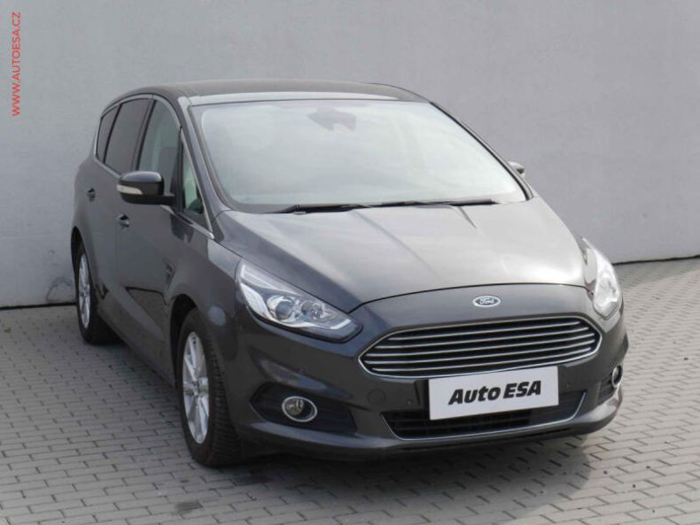 Ford S-MAX - hlavní fotka inzerátu