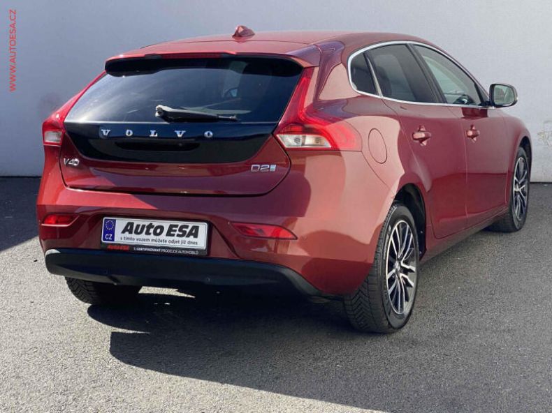 Volvo V40 - hlavní foto