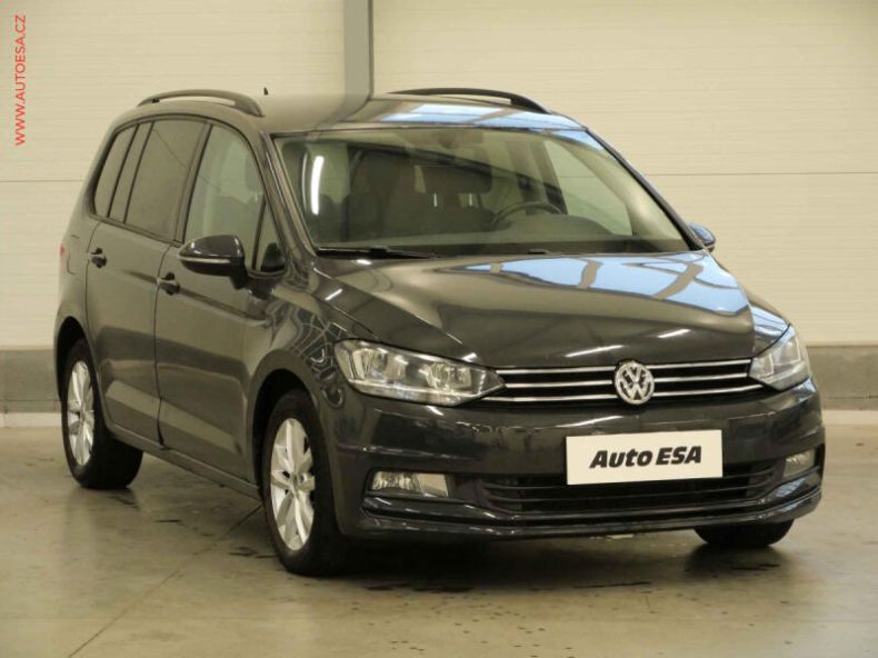 Volkswagen Touran - hlavní fotka inzerátu
