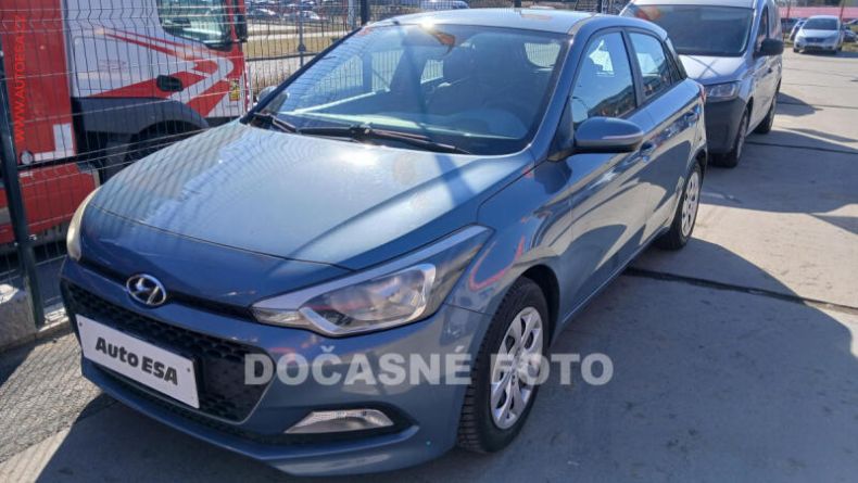 Hyundai i20 - hlavní foto