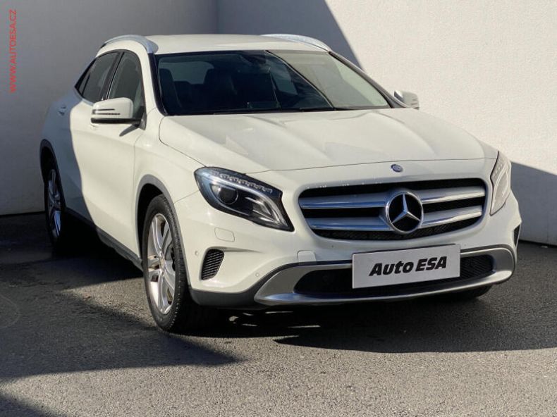 Mercedes Třída GLA - hlavní foto
