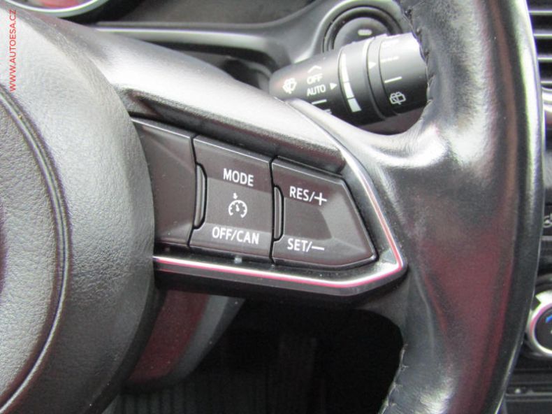 Mazda 3 - hlavní fotka