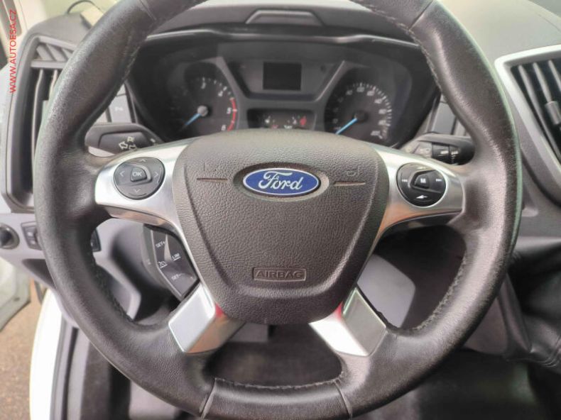 Ford Transit - hlavní fotka