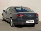 Volkswagen Passat - fotka číslo 5